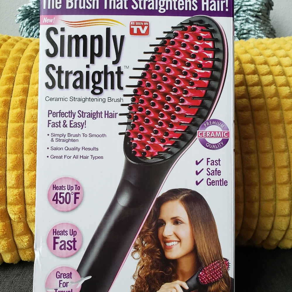 Simply Straight Brush Straightener